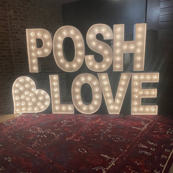 Meet your Posher, Natalya✌🏼🖤 - Picture 9 of 9